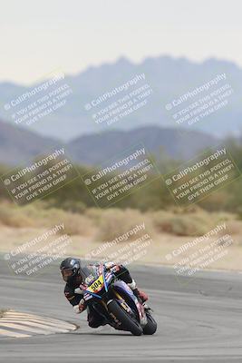 media/Sep-21-2025-Race Pace (Sun) [[98bf33ef95]]/Verified/10-Turn 10 (1150am)/